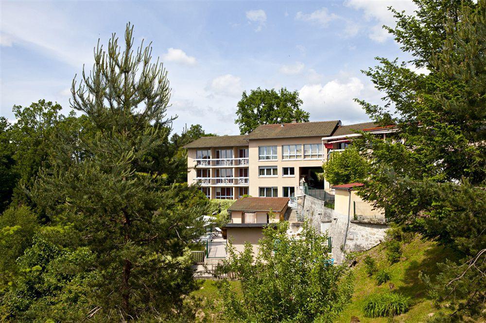 Hotel Du Lac Lacapelle-Viescamp Exterior foto